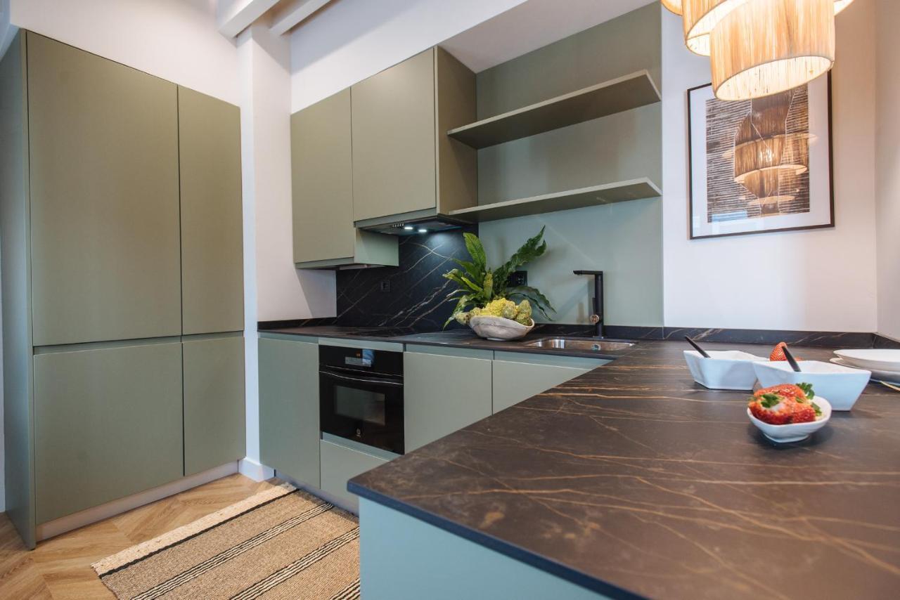 R26 Suites Sevilla Quarto foto